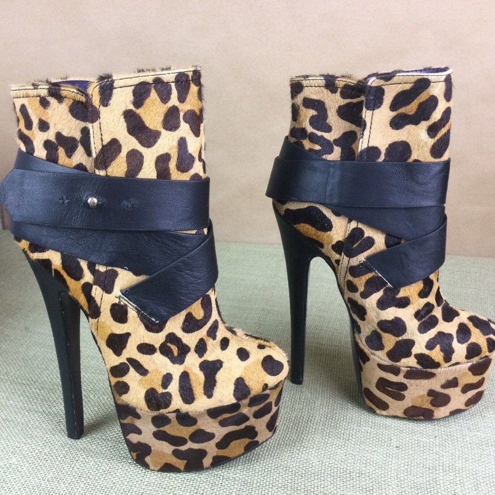 London Trash Leopard Ankle Heel Booties